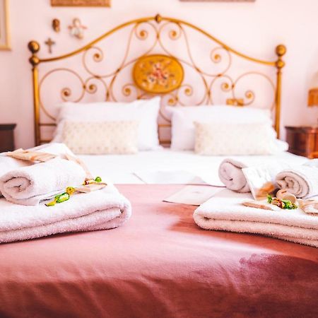 Bed and Breakfast Casa Tonina Carloforte  Exteriér fotografie